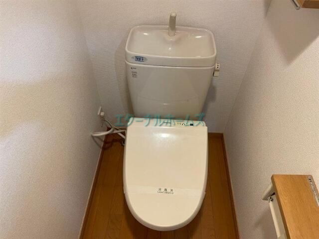 東京メトロ東西線 早稲田駅 徒歩3分 5階建 築21年のトイレ写真