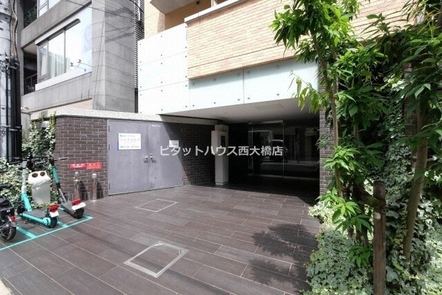 地下鉄四つ橋線 四ツ橋駅 徒歩2分 14階建 築13年の外観写真