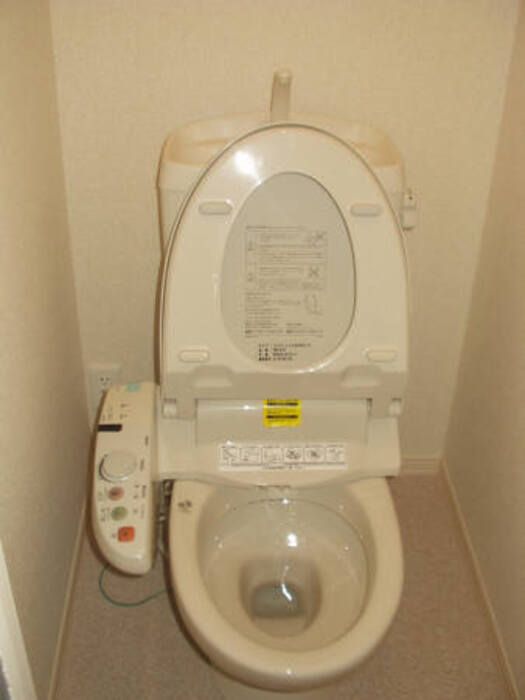 トイレ　別号室参考写真