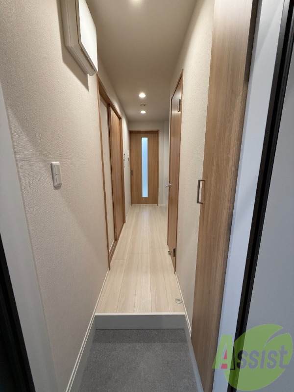 玄関　玄関の写真です。玄関から部屋が見えないのはいいですね！