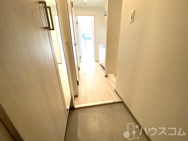 その他設備　玄関を一歩入ると・・。