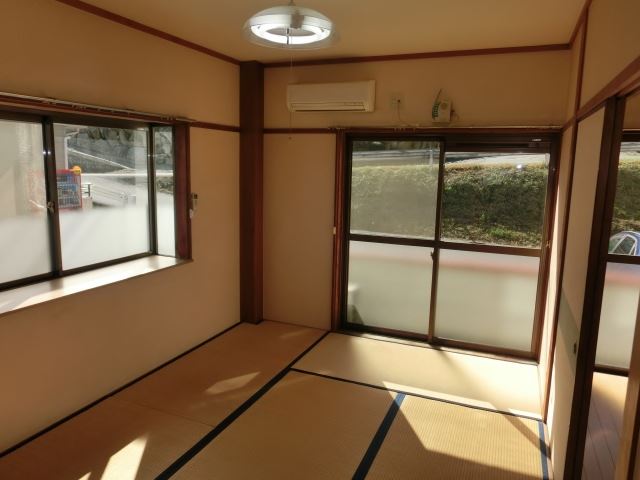 マルコーハイツの居間写真