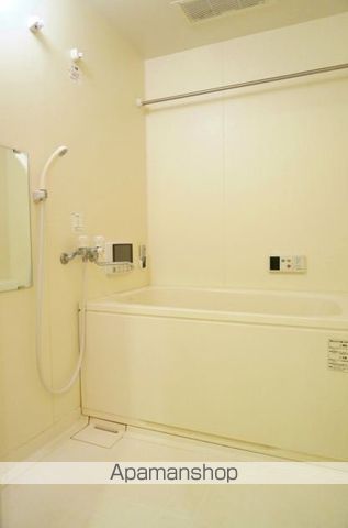 地下鉄空港線 大濠公園駅 徒歩6分 10階建 築20年の風呂写真