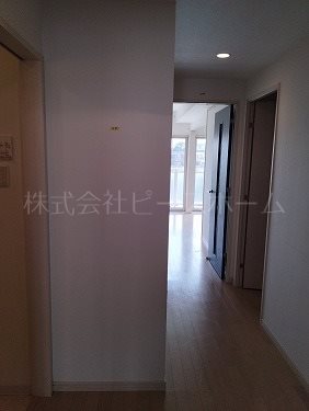玄関　※別号室参考写真