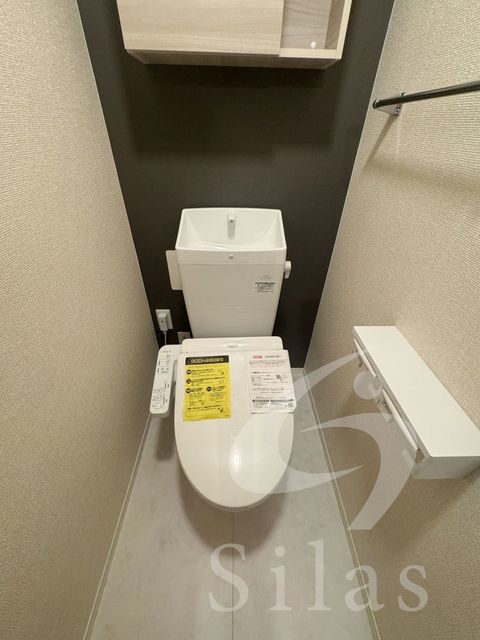 阪急京都線 西向日駅 徒歩21分 3階建 築3年のトイレ写真
