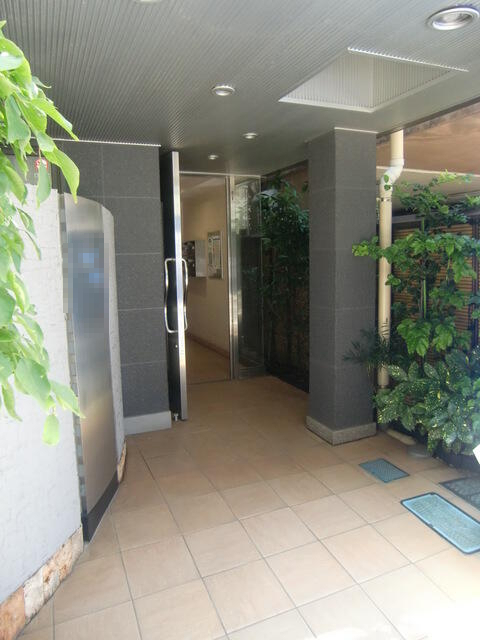 ＪＲ山手線 大塚駅 徒歩4分 4階建 築24年の外観写真
