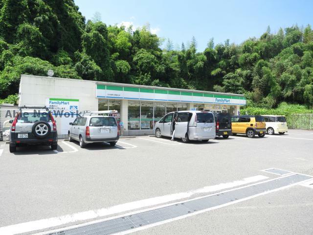 ミシュカーンの周辺写真