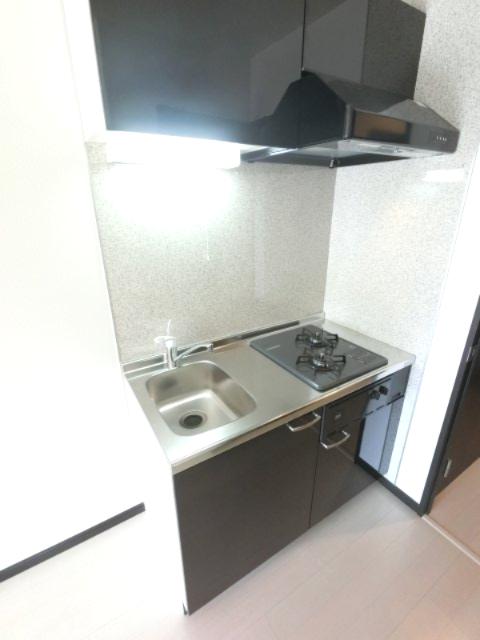 ＪＲ総武線 千葉駅 徒歩11分 4階建 築11年のキッチン写真