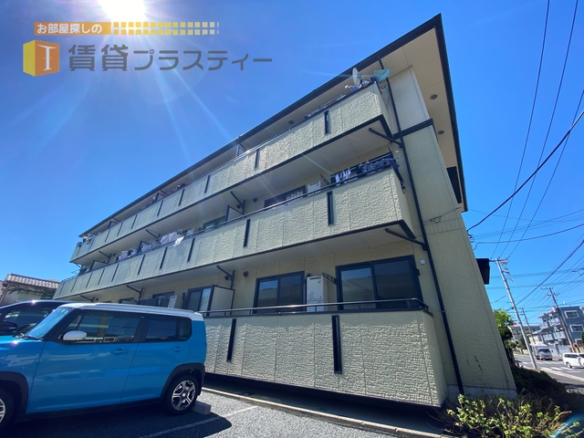 建物外観　おしゃれな外観の建物です。