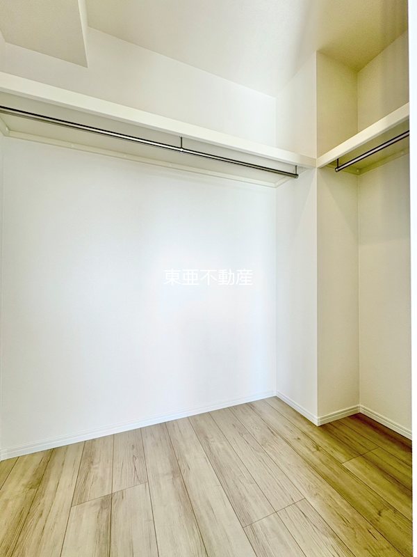 収納　モデル写真