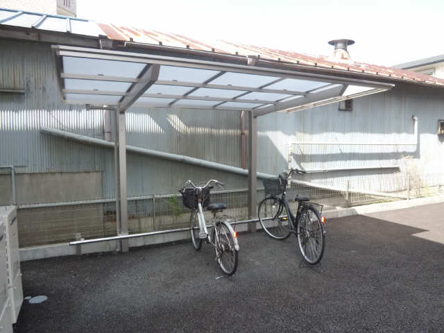 その他共有部分　（　自転車置場　）