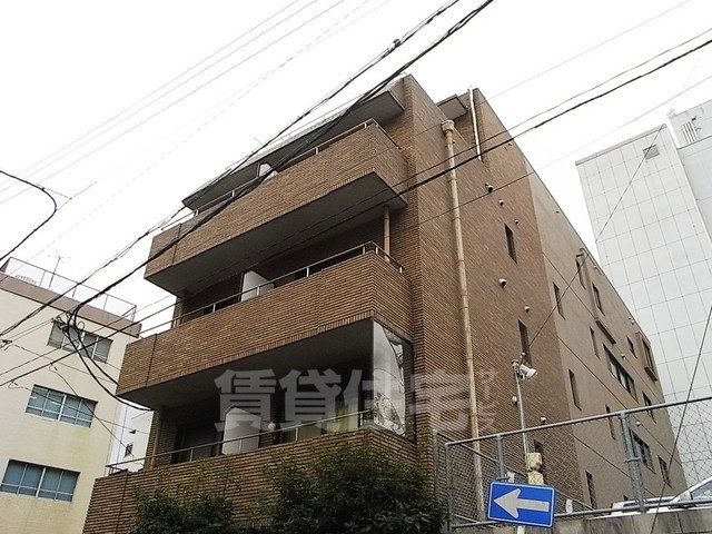 名古屋市中区丸の内のマンションの建物外観