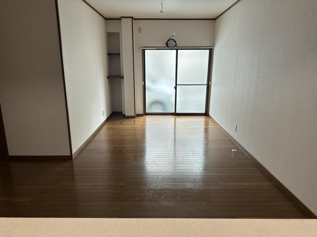 ＪＲ阪和線 上野芝駅 徒歩11分 2階建 築60年の居間写真