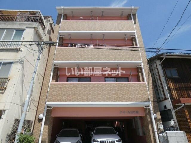 【ドミールＮ竹原の建物外観】