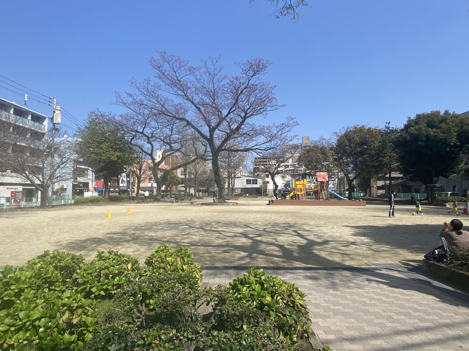 【クリーンハイツの公園】