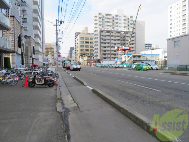 【仙台市青葉区支倉町のマンションの駐車場】