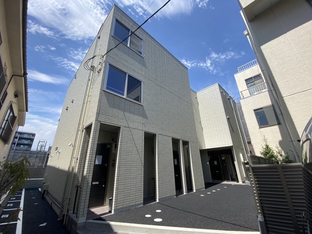 アンジュール西小岩の建物外観