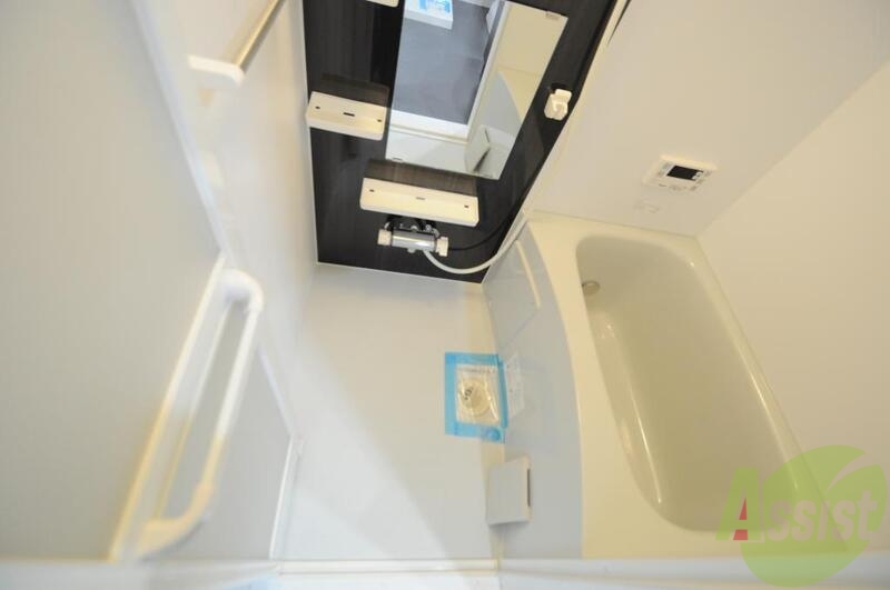 バス・シャワールーム　追い炊き付の浴室♪