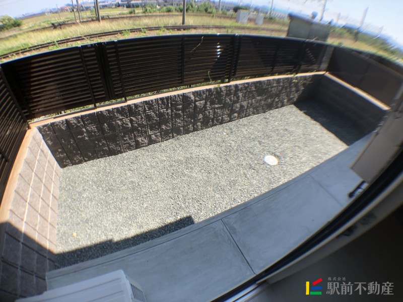 バルコニー　写真は現況優先