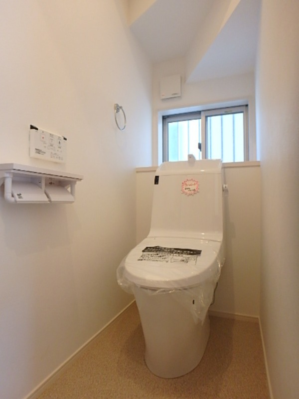 トイレ　図面と現状に相違がある場合には現状を優先