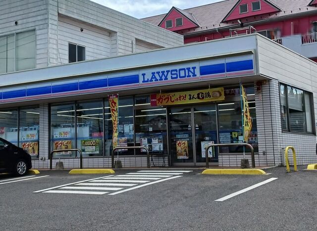 コンビニ　ローソン松江南高校前店（コンビニ）まで450m