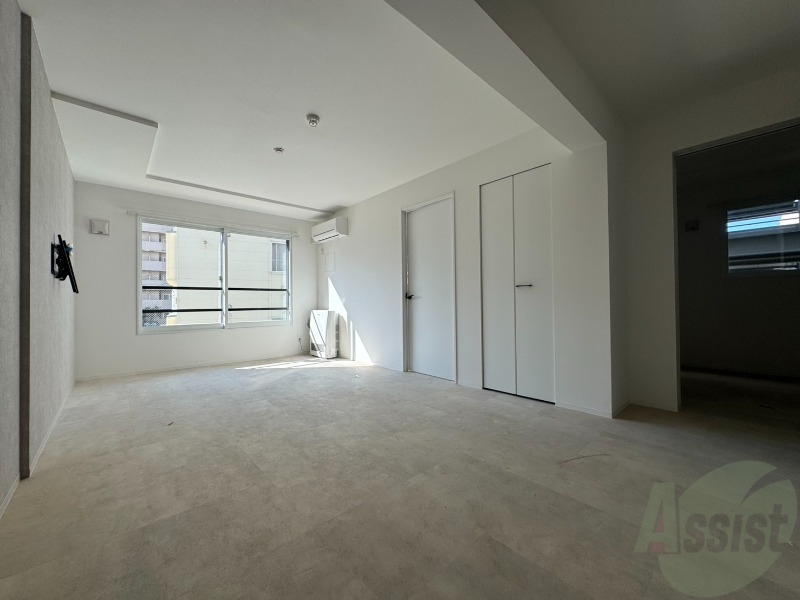 居室・リビング　広くてキレイなお部屋が広がっていて、充実した生活が送れそう。