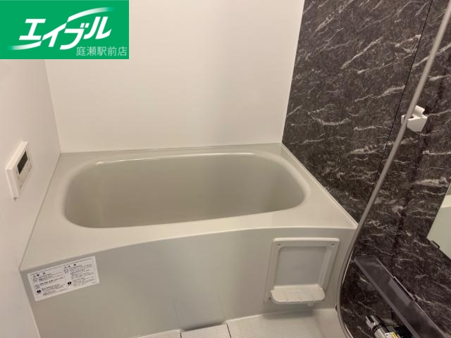 バス・シャワールーム　バス（イメージ）