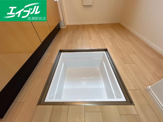 収納　床下収納（イメージ）