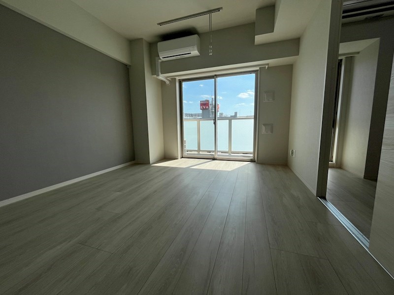 居室・リビング　※同タイプ間取り501号室の写真です