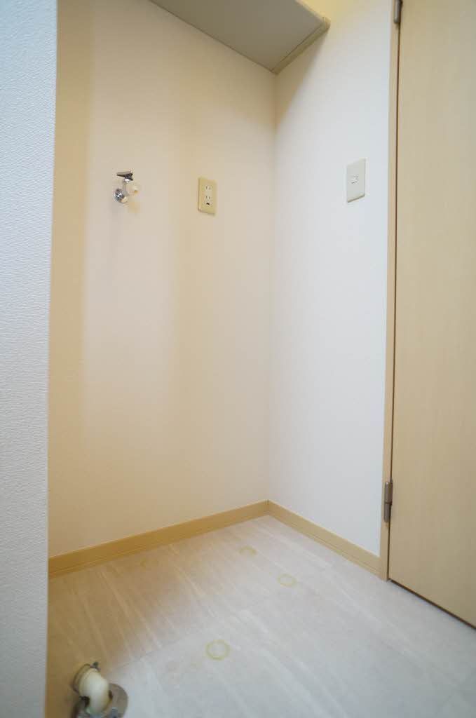 その他部屋・スペース　洗濯機置き場