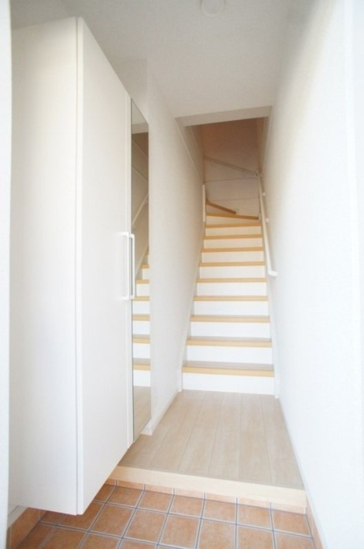 玄関　図面と現状に相違がある場合には現状を優先