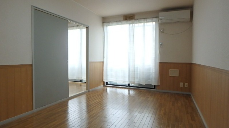 居室・リビング　図面と現状に相違がある場合には現状を優先