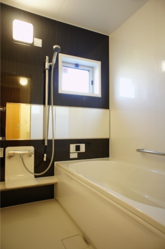 バス・シャワールーム　図面と現状に相違がある場合には現状を優先