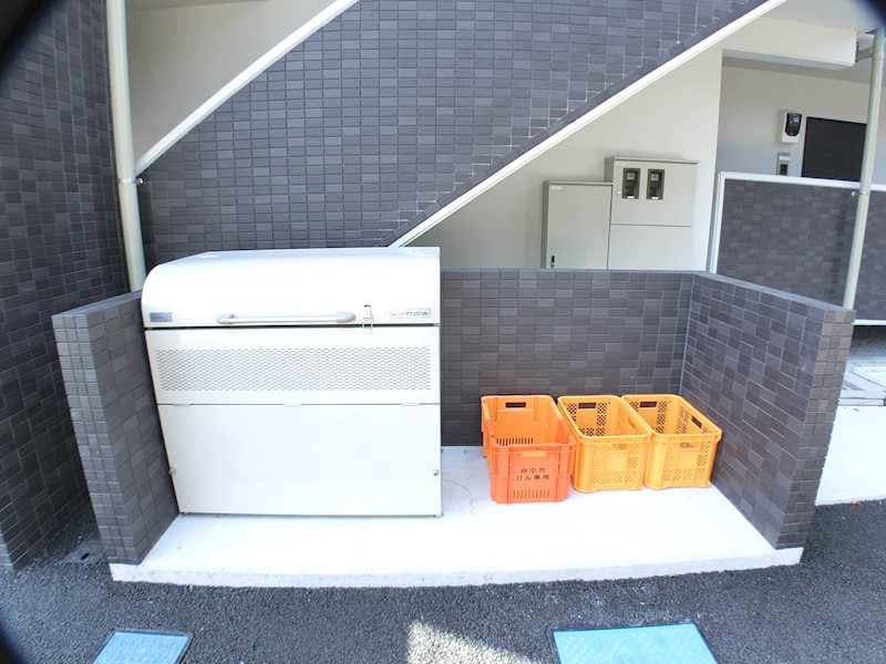 その他設備　入居者専用ゴミ捨て場
