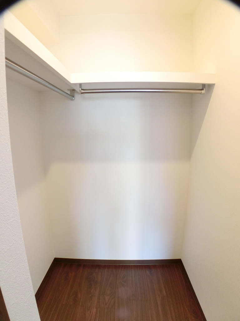 収納　ウォークインクローゼット完備