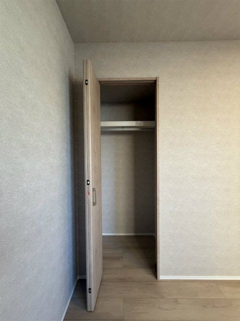 収納　※別部屋の写真です。