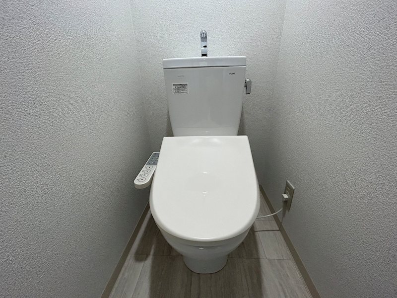 トイレ　参考画像