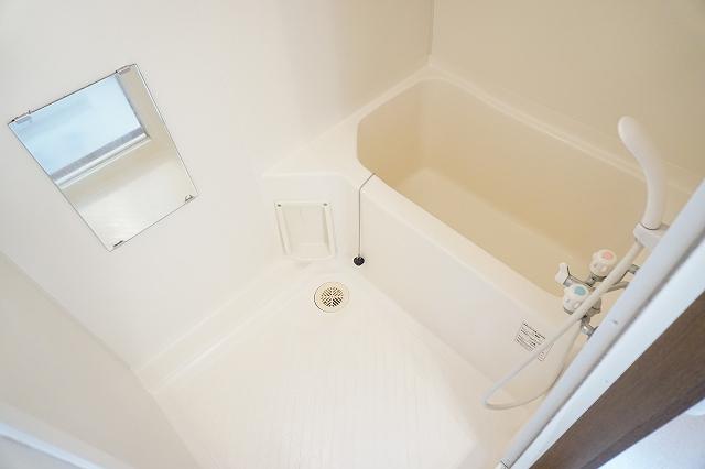 バス・シャワールーム　浴室