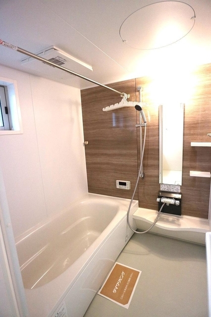 バス・シャワールーム　浴室