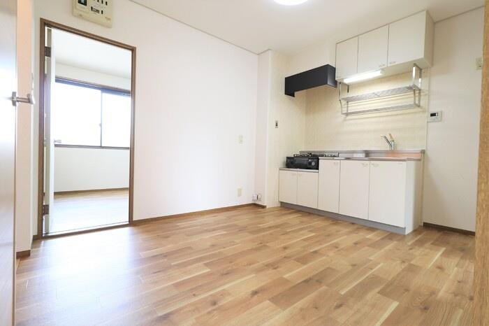 居室・リビング　居室