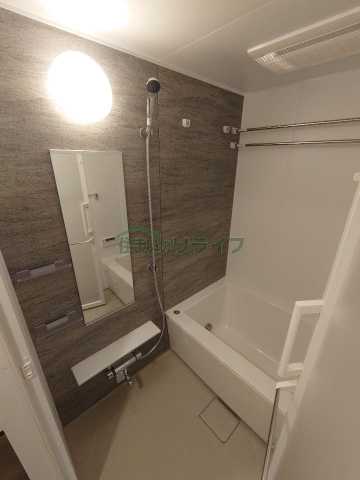 バス・シャワールーム　別部屋の参考写真です。