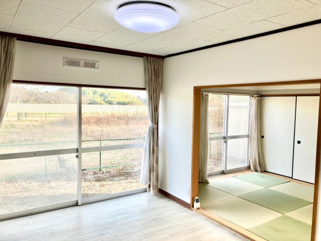 居室・リビング　日当たり良好なリビング