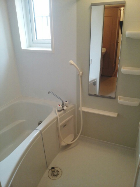 バス・シャワールーム　バス