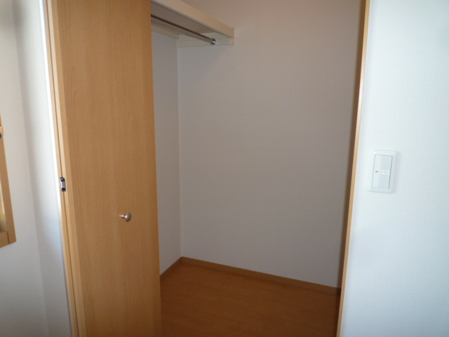 収納　ウォークインクローゼット