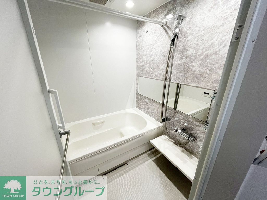 バス・シャワールーム　バス