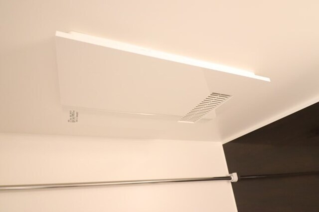 その他設備　暖房機能付き浴室乾燥機