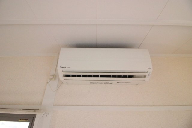 その他設備　エアコンつき