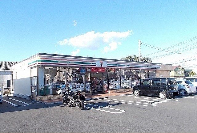 コンビニ　セブンイレブン東町５丁目店（コンビニ）まで450m