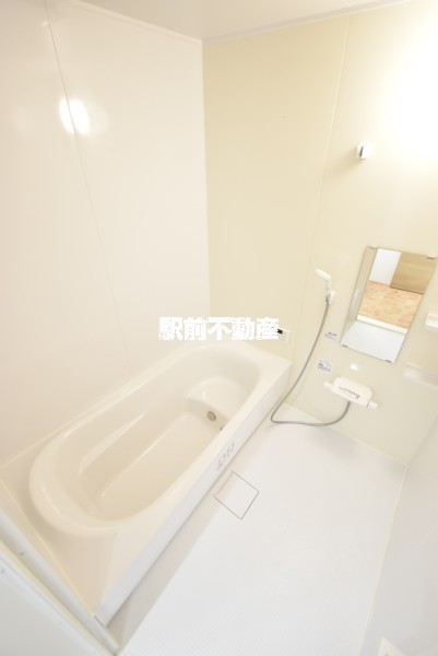 バス・シャワールーム　※類似物件の写真です。