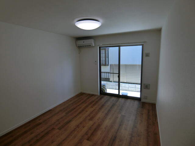 居室・リビング　他室参考写真